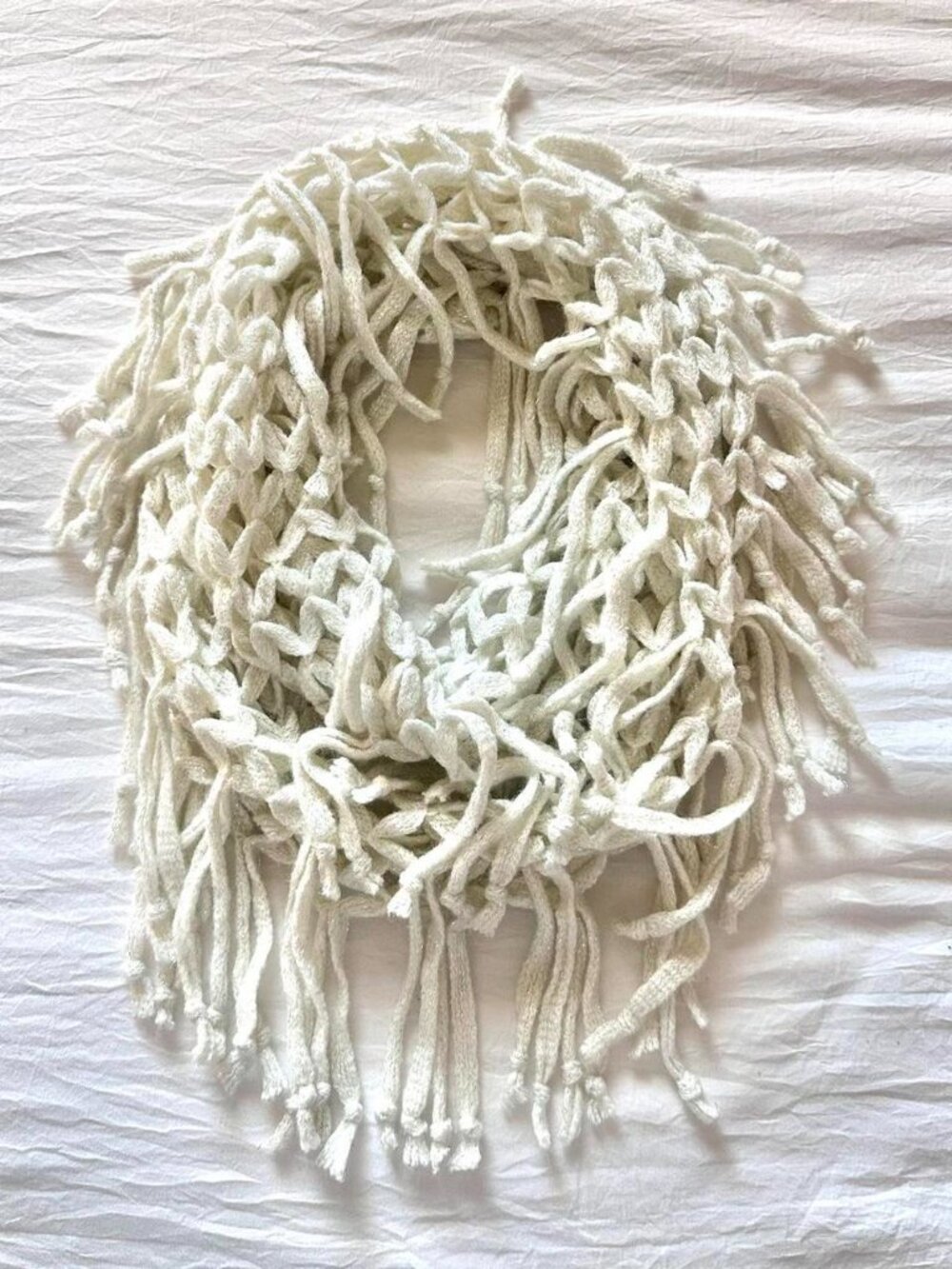 Justice Infinity Scarf - Picture 3 of 6